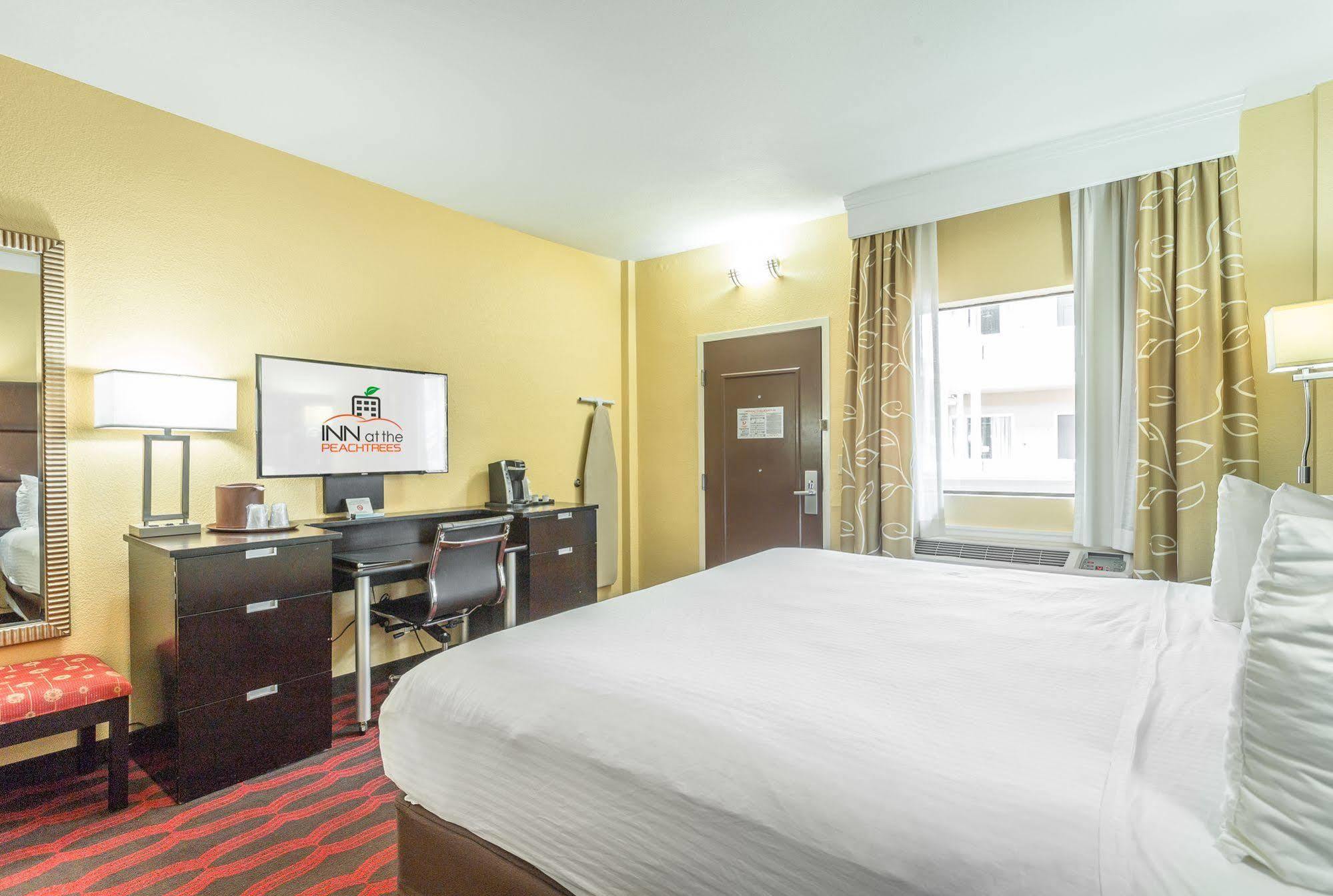 Inn At The Peachtrees, Ascend Hotel Collection Atlanta Exterior foto